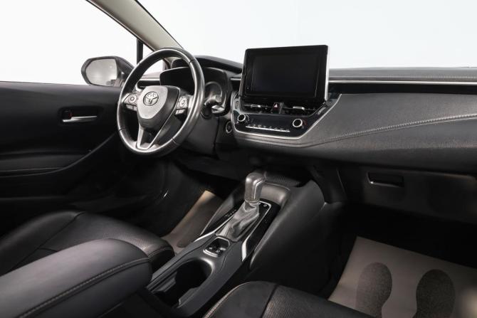 Toyota Corolla XII (E210) с пробегом 2021 года, цена 2 049 000 рублей, 41001 км, седан, Автокод Объявления
