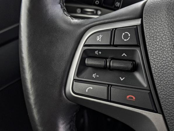 Hyundai Elantra VI (AD) с пробегом 2017 года, цена 1 800 000 рублей, 48300 км, седан, Автокод Объявления