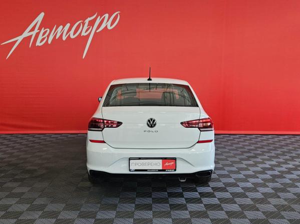Volkswagen Polo VI с пробегом 2022 года, цена 1 350 000 рублей, 167659 км, лифтбек, Автокод Объявления