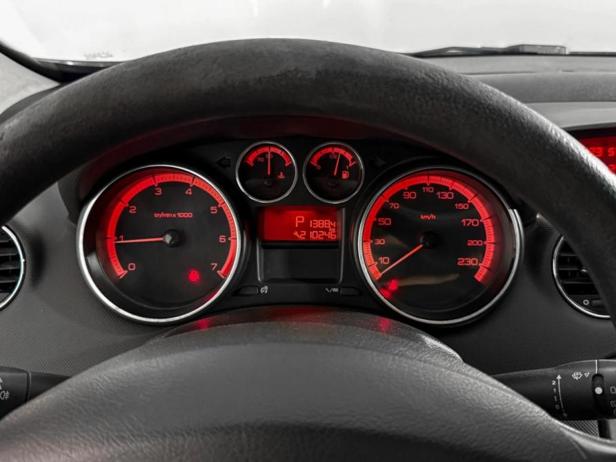 Peugeot 308 I Санкт-Петербург  - изображение 17