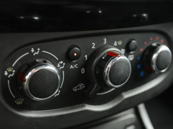 Renault Duster I Рестайлинг с пробегом 2019 года, цена 1 459 000 рублей, 126043 км, внедорожник, Автокод Объявления