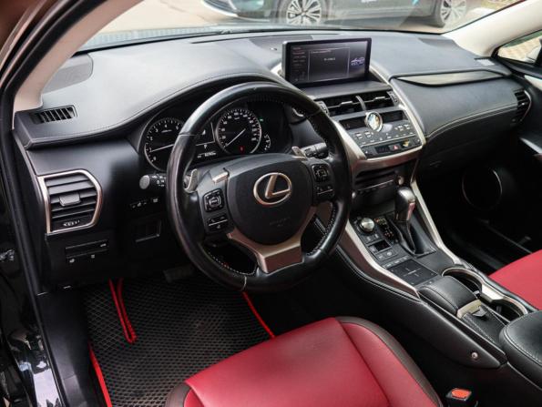 Lexus NX I Рестайлинг с пробегом 2018 года, цена 3 100 000 рублей, 82782 км, внедорожник, Автокод Объявления