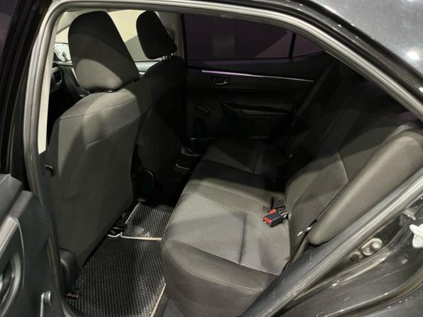Toyota Corolla XI (E160 E170 E180) с пробегом 2014 года, цена 1 020 000 рублей, 176381 км, седан, Автокод Объявления