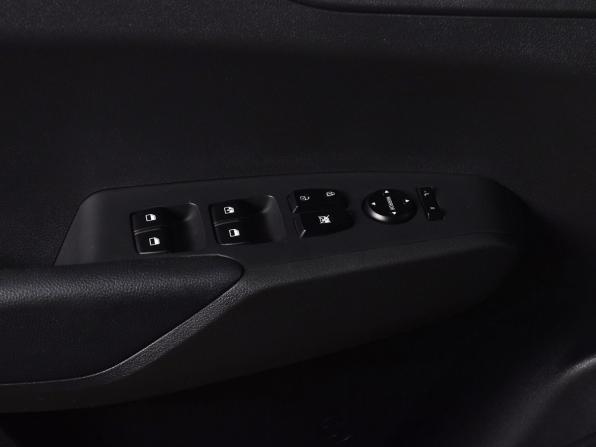 Hyundai Solaris II Рестайлинг с пробегом 2021 года, цена 1 694 995 рублей, 57534 км, седан, Автокод Объявления