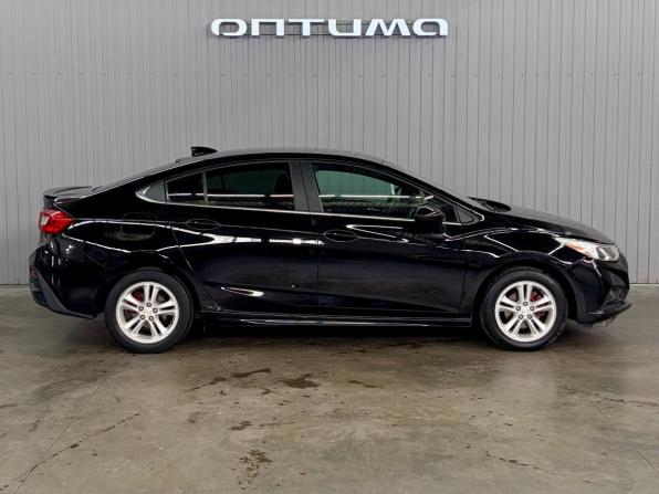 Chevrolet Cruze II с пробегом 2018 года, цена 1 047 000 рублей, 181872 км, седан, Автокод Объявления