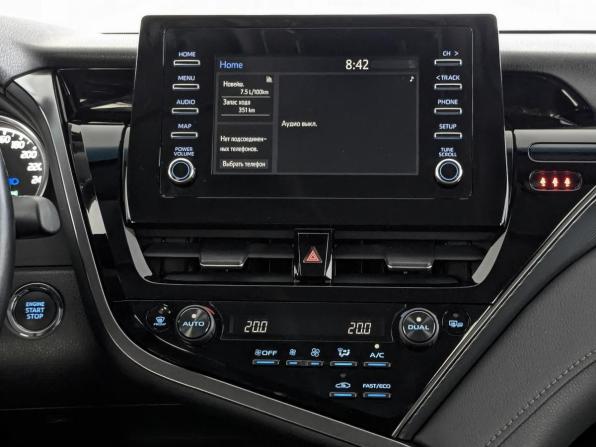Toyota Camry VIII (XV70) Рестайлинг с пробегом 2021 года, цена 2 725 000 рублей, 107040 км, седан, Автокод Объявления