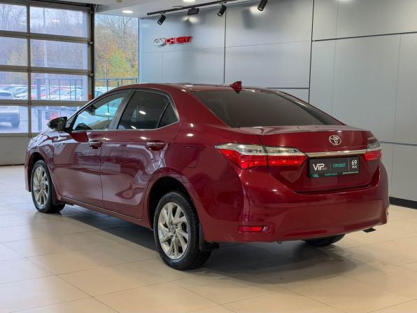 Toyota Corolla XI (E160 E170 E180) Рестайлинг 1 с пробегом 2017 года, цена 1 675 000 рублей, 155680 км, седан, Автокод Объявления