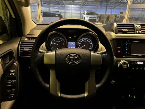 Toyota Land Cruiser Prado 150 Series Рестайлинг 1 с пробегом 2016 года, цена 4 030 000 рублей, 65854 км, внедорожник, Автокод Объявления