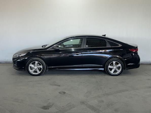 Hyundai Sonata VII (LF) Рестайлинг с пробегом 2019 года, цена 1 690 000 рублей, 178844 км, седан, Автокод Объявления
