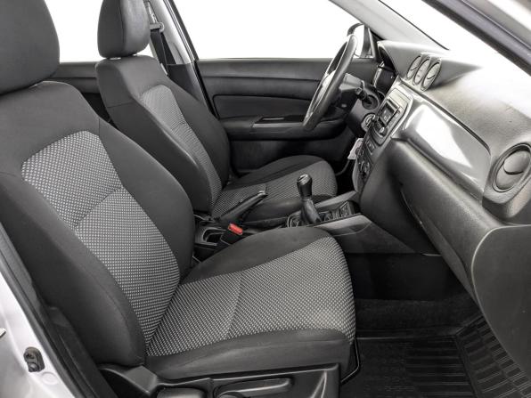 Suzuki Vitara II с пробегом 2016 года, цена 1 325 000 рублей, 178000 км, внедорожник, Автокод Объявления