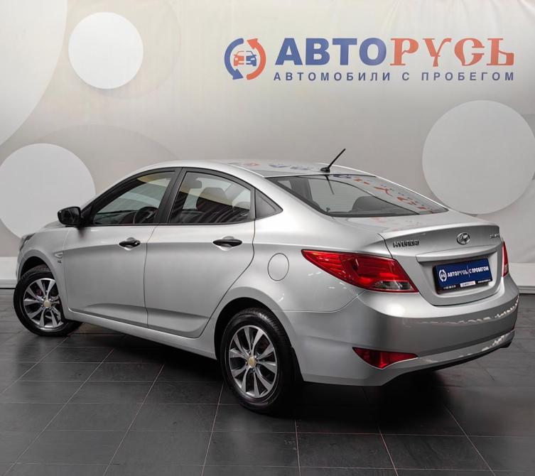 Hyundai Solaris I Рестайлинг Москва  - изображение 2