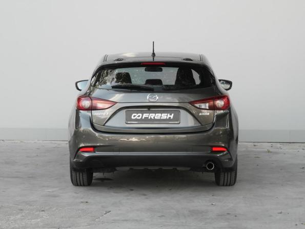 Mazda 3 III (BM) Рестайлинг с пробегом 2018 года, цена 1 659 000 рублей, 100800 км, хэтчбек, Автокод Объявления