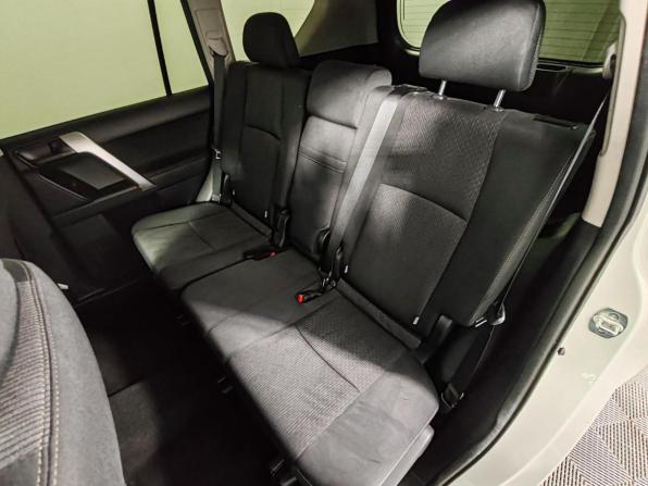Toyota Land Cruiser Prado 150 Series Рестайлинг 2 с пробегом 2020 года, цена 4 149 000 рублей, 180312 км, внедорожник, Автокод Объявления