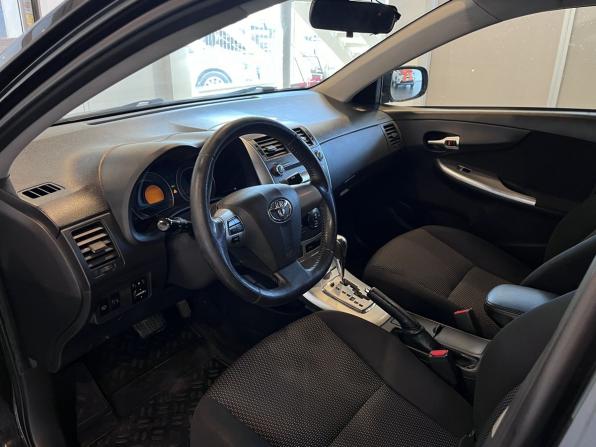 Toyota Corolla X (E140 E150) Рестайлинг с пробегом 2011 года, цена 954 000 рублей, 283569 км, седан, Автокод Объявления