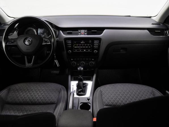 Skoda Octavia III (A7) с пробегом 2016 года, цена 1 630 000 рублей, 89334 км, лифтбек, Автокод Объявления