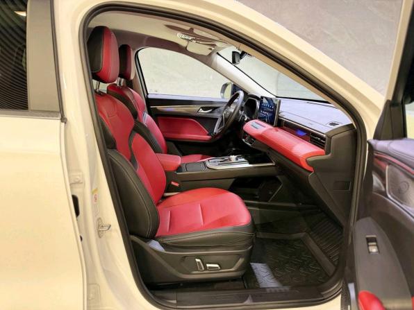 Haval Jolion I Рестайлинг с пробегом 2024 года, цена 2 499 000 рублей, 3600 км, внедорожник, Автокод Объявления