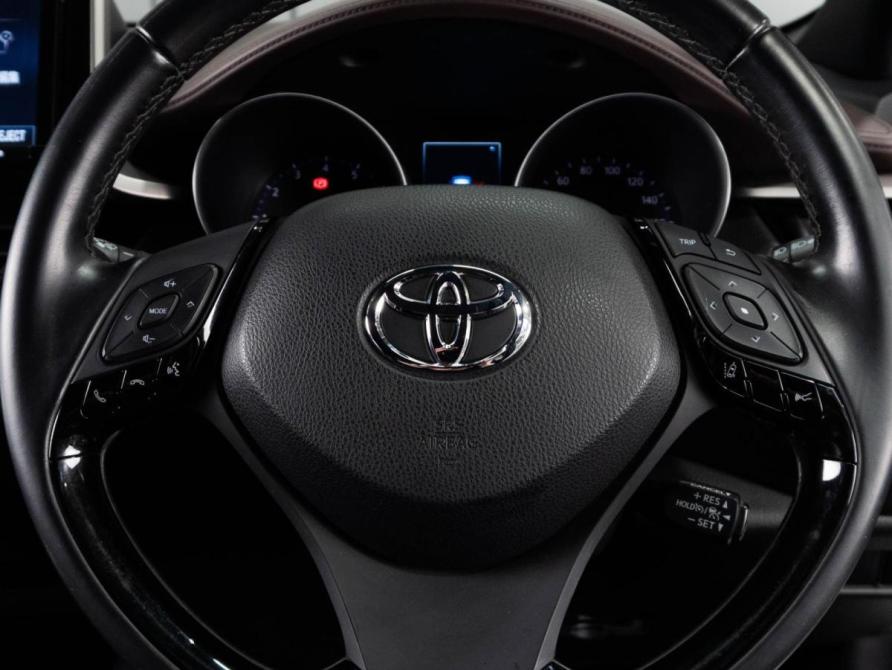 Toyota C-HR I Тюмень  - изображение 12