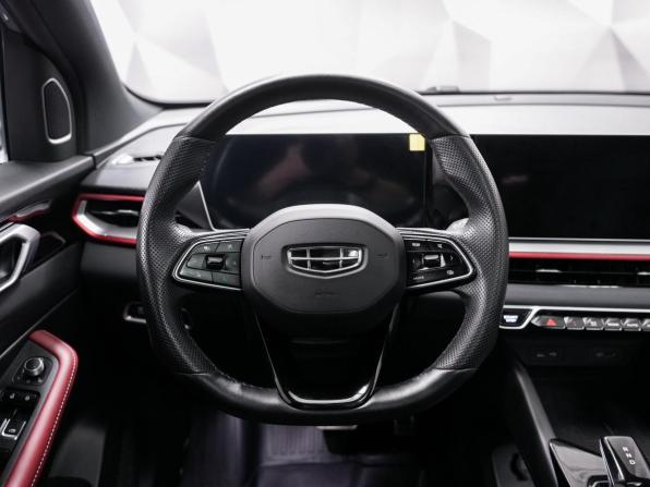 Geely Coolray I Рестайлинг с пробегом 2023 года, цена 2 077 000 рублей, 52808 км, внедорожник, Автокод Объявления