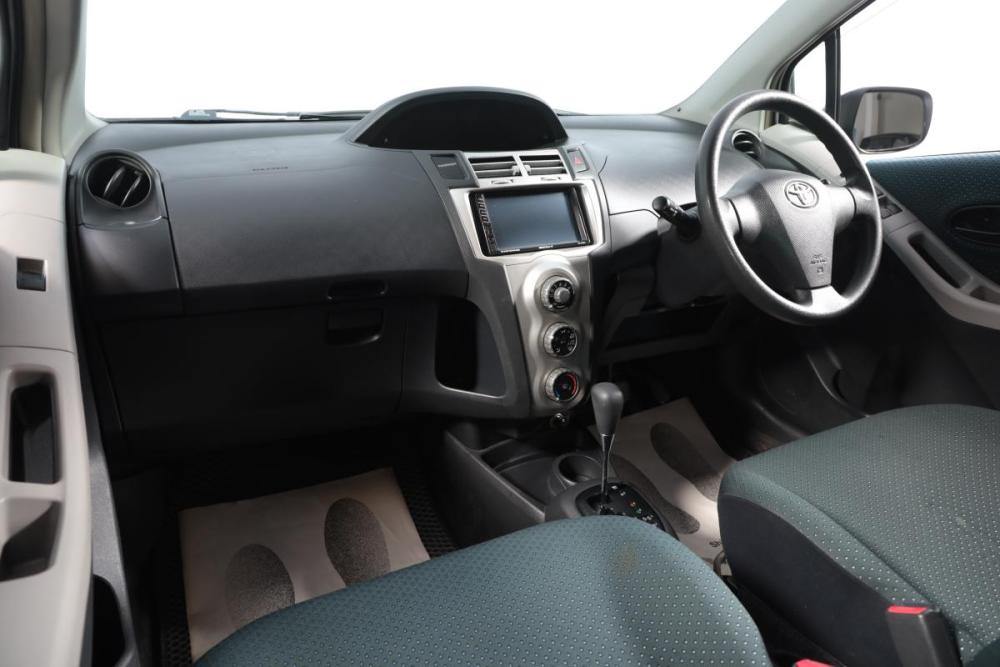 Toyota Vitz II (XP90) Новосибирск  - изображение 8