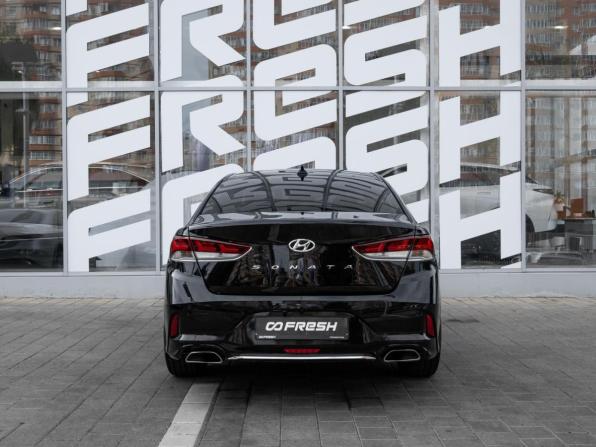 Hyundai Sonata VII (LF) Рестайлинг с пробегом 2018 года, цена 1 810 000 рублей, 177196 км, седан, Автокод Объявления