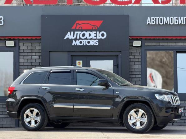 Jeep Grand Cherokee IV (WK2) с пробегом 2011 года, цена 2 100 000 рублей, 113757 км, внедорожник, Автокод Объявления