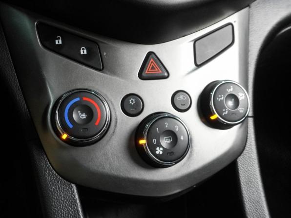 Chevrolet Aveo II с пробегом 2015 года, цена 669 000 рублей, 166597 км, седан, Автокод Объявления