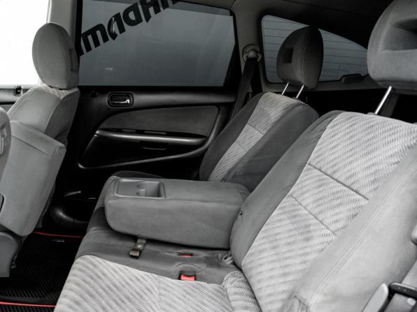 Honda Stream I Рестайлинг с пробегом 2004 года, цена 630 000 рублей, 197273 км, минивэн, Автокод Объявления