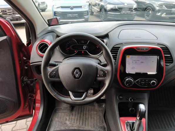 Renault Kaptur I с пробегом 2018 года, цена 1 519 000 рублей, 74738 км, внедорожник, Автокод Объявления