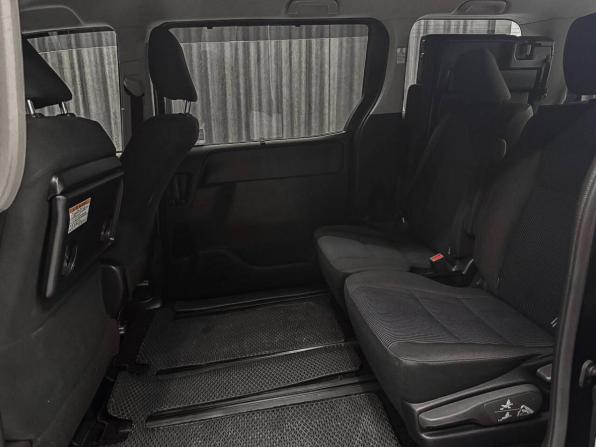 Toyota Noah III (R80) Рестайлинг с пробегом 2020 года, цена 1 950 000 рублей, 83332 км, минивэн, Автокод Объявления