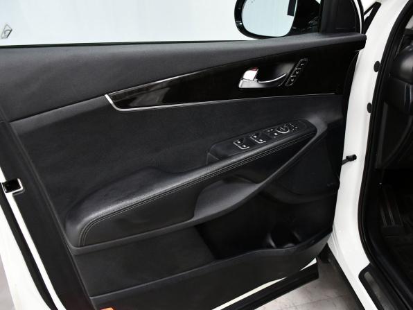 Kia Sorento III Prime с пробегом 2016 года, цена 2 717 000 рублей, 159141 км, внедорожник, Автокод Объявления