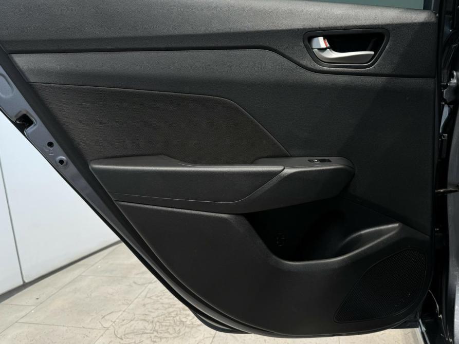 Hyundai Solaris II Волжский  - изображение 17