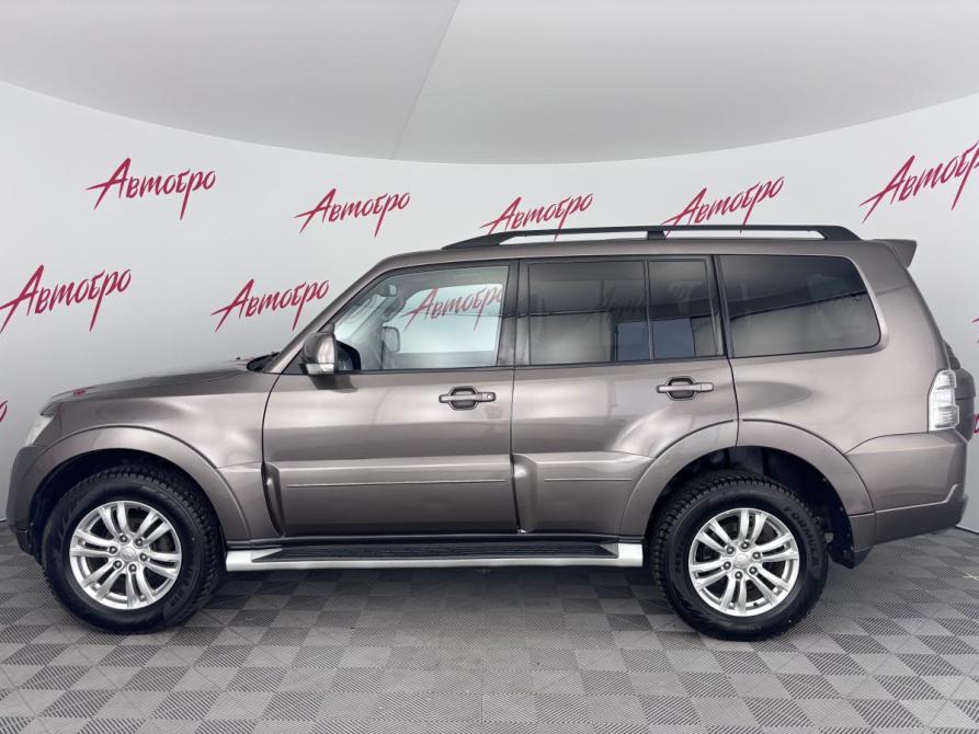 Mitsubishi Pajero IV Рестайлинг 1 Псков  - изображение 2