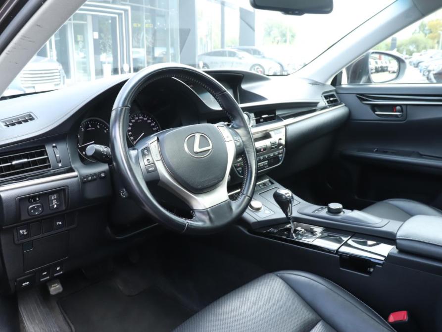 Lexus ES VI Москва  - изображение 13