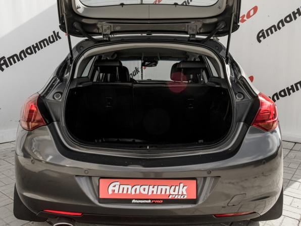 Opel Astra J Рестайлинг с пробегом 2012 года, цена 720 000 рублей, 173406 км, хэтчбек, Автокод Объявления