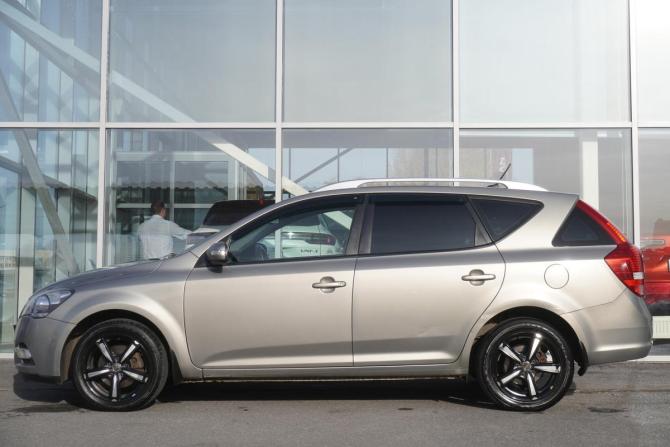 Kia Ceed I Рестайлинг с пробегом 2010 года, цена 689 000 рублей, 218000 км, универсал, Автокод Объявления