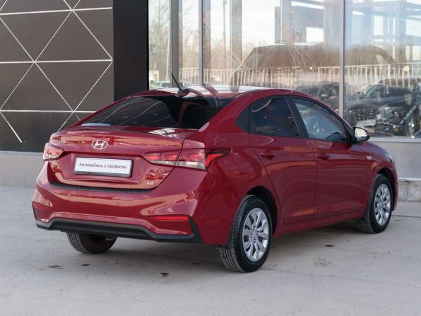 Hyundai Solaris II с пробегом 2018 года, цена 1 386 000 рублей, 98515 км, седан, Автокод Объявления