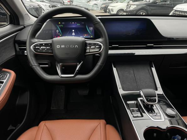 Omoda C5 I с пробегом 2023 года, цена 1 879 000 рублей, 35697 км, внедорожник, Автокод Объявления