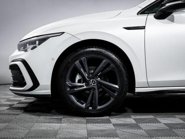 Volkswagen Golf VIII с пробегом 2021 года, цена 2 950 000 рублей, 49484 км, хэтчбек, Автокод Объявления
