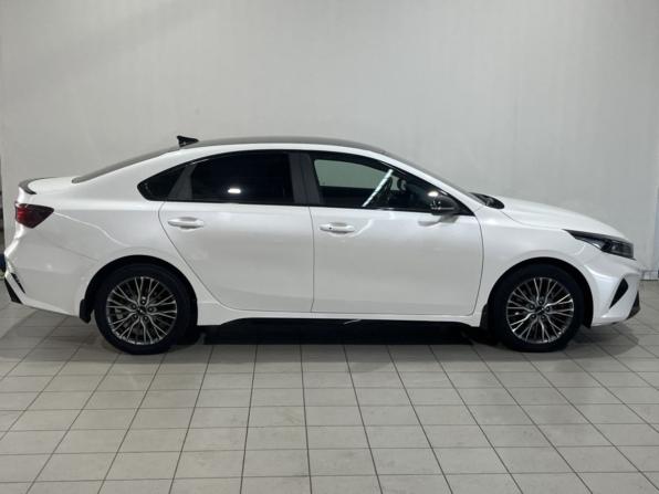 Kia Cerato IV Рестайлинг с пробегом 2021 года, цена 2 160 000 рублей, 86425 км, седан, Автокод Объявления