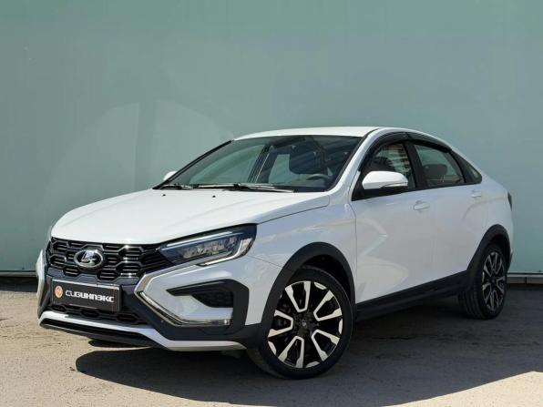 Lada (ВАЗ) Vesta I Рестайлинг (NG) с пробегом 2024 года, цена 1 375 000 рублей, 40222 км, седан, Автокод Объявления