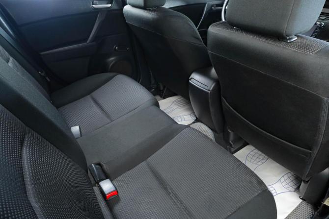 Mazda 3 II (BL) Рестайлинг с пробегом 2012 года, цена 849 000 рублей, 238600 км, седан, Автокод Объявления