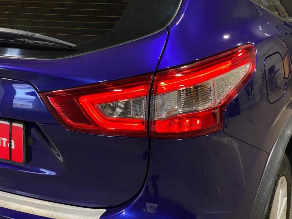 Nissan Qashqai II с пробегом 2018 года, цена 1 699 000 рублей, 152178 км, внедорожник, Автокод Объявления