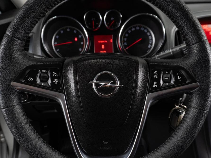 Opel Astra J Рестайлинг Тюмень  - изображение 11
