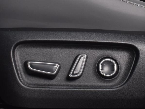 Toyota RAV4 VI (XA60) с пробегом 2026 года, цена 3 999 995 рублей, 13 км, внедорожник, Автокод Объявления