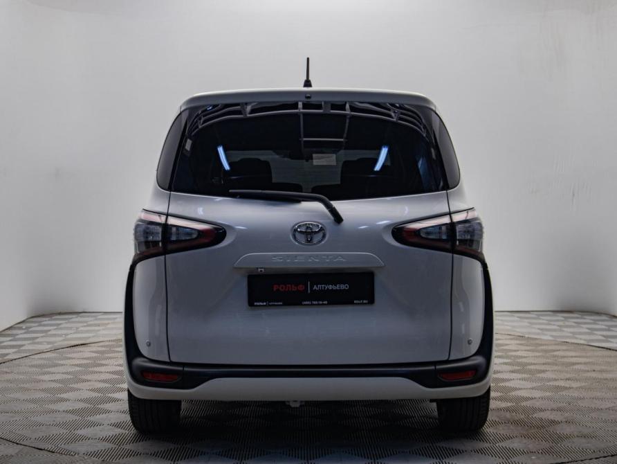 Toyota Sienta II Москва  - изображение 4