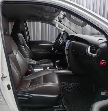 Toyota Fortuner II с пробегом 2018 года, цена 3 249 000 рублей, 198480 км, внедорожник, Автокод Объявления