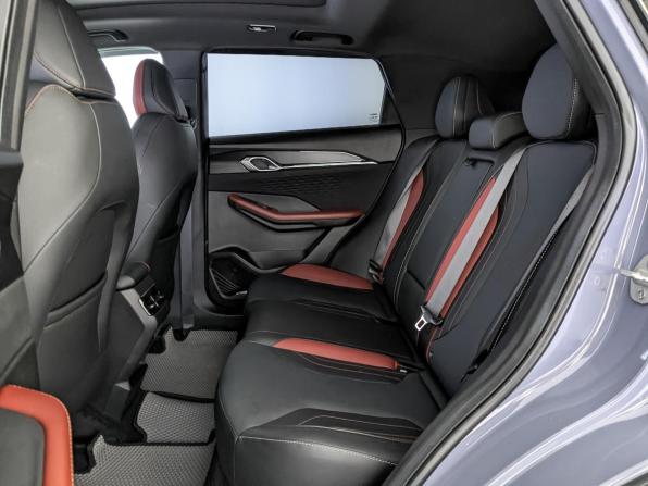 Geely Coolray I Рестайлинг с пробегом 2024 года, цена 2 150 000 рублей, 21436 км, внедорожник, Автокод Объявления