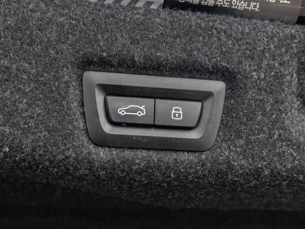 BMW 5 серии VIII (G60/G61/G68) с пробегом 2023 года, цена 7 460 000 рублей, 30269 км, седан, Автокод Объявления