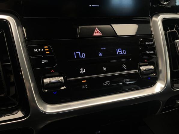 Kia Sorento IV с пробегом 2020 года, цена 3 250 000 рублей, 103300 км, внедорожник, Автокод Объявления