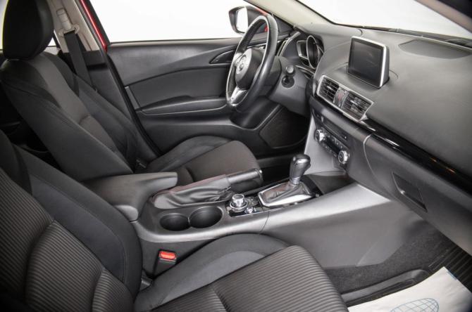 Mazda 3 III (BM) с пробегом 2014 года, цена 1 549 000 рублей, 138000 км, хэтчбек, Автокод Объявления